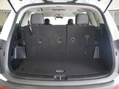 Used 2020 Kia Telluride LX AWD/4WD image 40