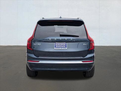 New 2026 Volvo XC90 B6 Plus w/ Protection Package Premier image 5