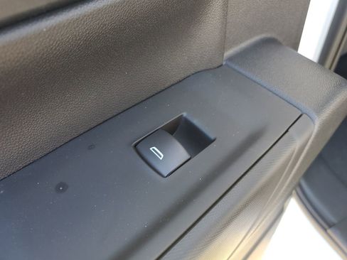 New 2026 Chevrolet Silverado 1500 Custom Trail Boss w/ LPO, Dark Essentials Package image 16