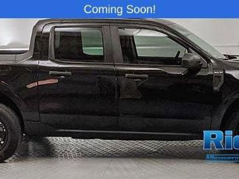 Certified 2025 Ford Maverick XLT FWD image 2
