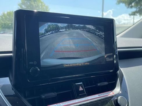 Used 2026 Toyota Corolla LE FWD image 27