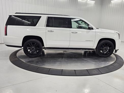 Used 2018 GMC Yukon XL SLE AWD/4WD image 6