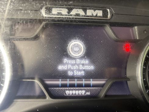 Used 2022 RAM 1500 Big Horn AWD/4WD image 12