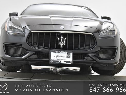 Used 2022 Maserati Quattroporte Modena Q4 image 6