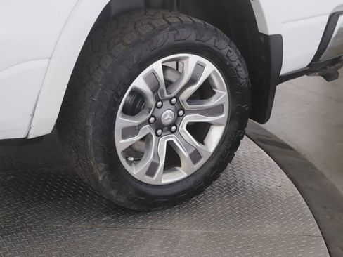 Used 2023 RAM 1500 Limited AWD/4WD image 14