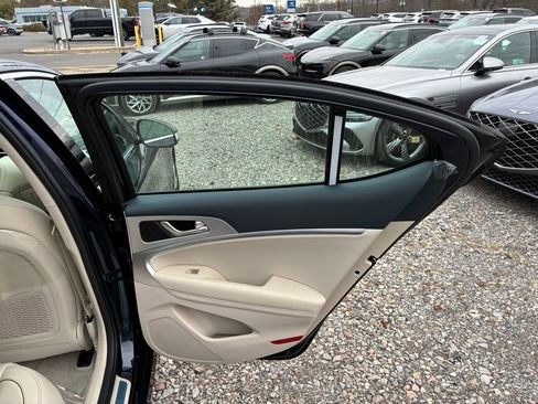 New 2026 Genesis G70 2.5T Prestige image 20