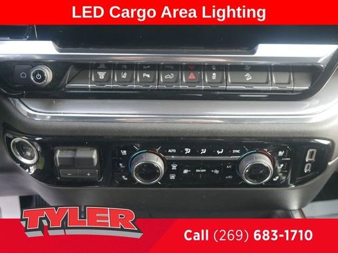 Used 2024 Chevrolet Silverado 2500 High Country w/ High Country Premium Package AWD/4WD image 36