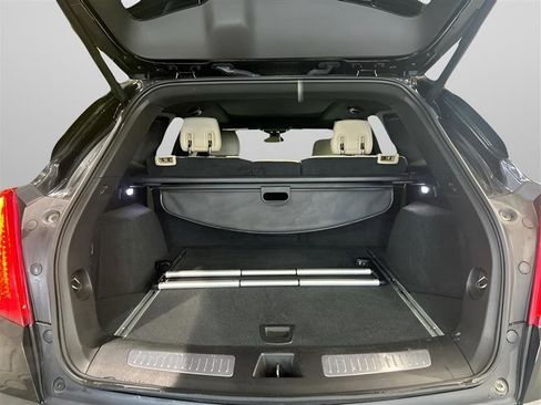 Used 2018 Cadillac XT5 Premium Luxury AWD/4WD image 9