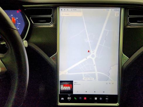 Used 2018 Tesla Model X 75D AWD/4WD image 21