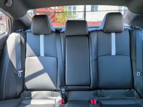 Used 2025 Toyota Camry SE FWD image 22