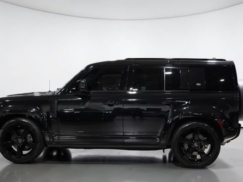 Used 2023 Land Rover Defender 110 X-Dynamic SE AWD/4WD image 13