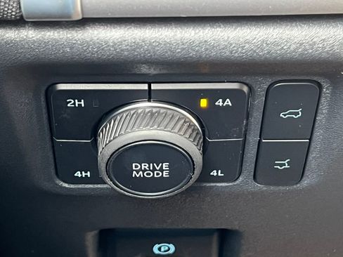 New 2026 Ford Expedition Active image 20