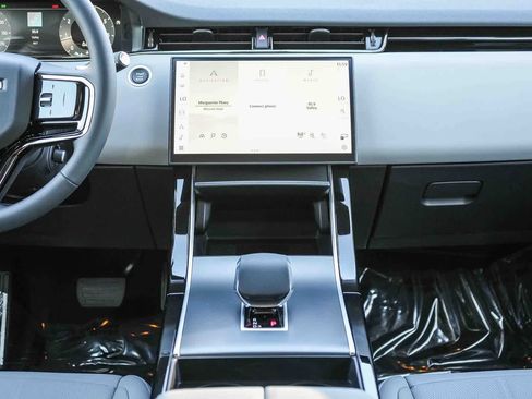 New 2026 Land Rover Range Rover Evoque S AWD/4WD image 11