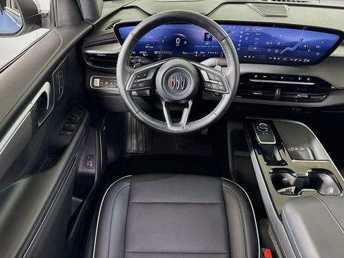 Certified 2025 Buick Enclave Preferred image 21