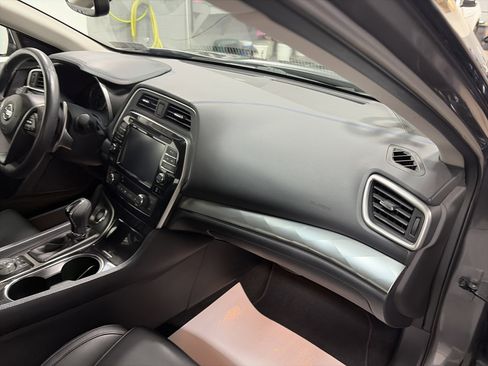 Used 2016 Nissan Maxima SR image 33