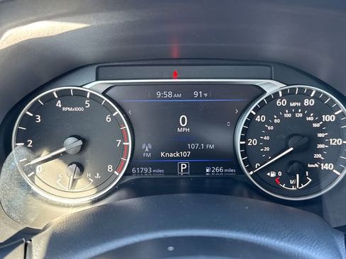 Used 2023 Nissan Altima 2.5 SV image 15