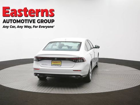 Used 2023 Honda Accord LX image 38