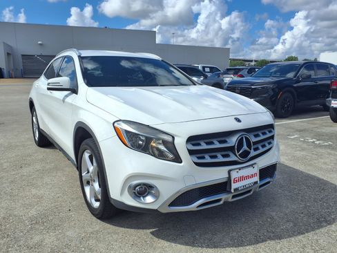 Used 2018 Mercedes-Benz GLA 250 image 2