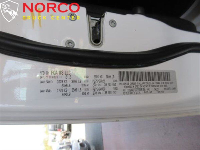 Used 2015 RAM 1500 Express RWD image 21