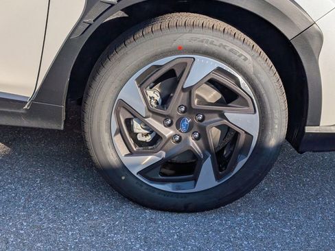 New 2026 Subaru Crosstrek 2.5i Limited w/ Crosstrek Mirror Package AWD/4WD image 9