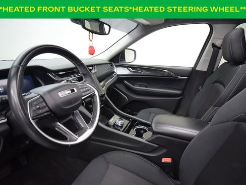 Used 2021 Jeep Grand Cherokee L Laredo w/ Luxury Tech Group I image 11