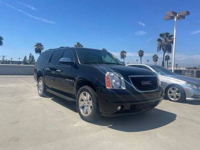 Used 2007 GMC Yukon XL SLT w/ SLT Preferred Equipment Group