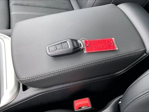 New 2026 Audi Q5 Premium Plus image 10