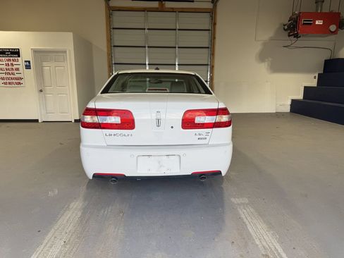 Used 2008 Lincoln MKZ AWD image 4