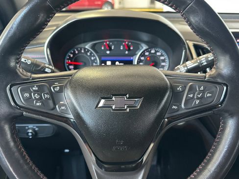 Used 2022 Chevrolet Equinox RS w/ RS Leather Package FWD image 23