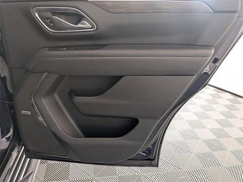 Used 2022 Chevrolet Tahoe LT w/ Luxury Package image 33