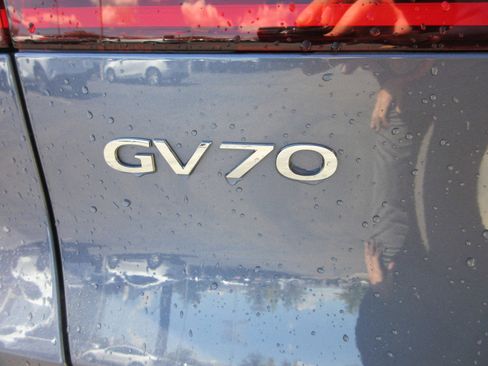 Used 2026 Genesis GV70 3.5T Sport Prestige AWD/4WD image 8
