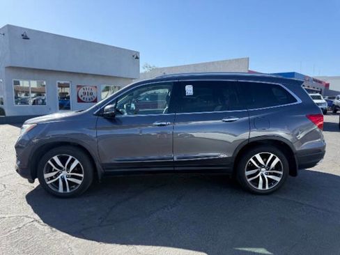 Used 2016 Honda Pilot Touring image 6