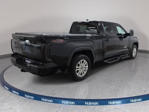 Used 2022 Toyota Tundra SR5 w/ SR5 Premium Package AWD/4WD image 6