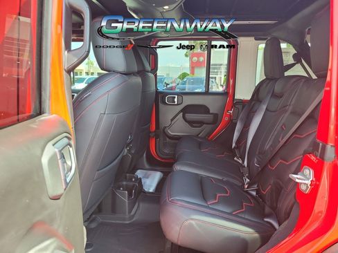 New 2025 Jeep Wrangler Willys AWD/4WD image 16