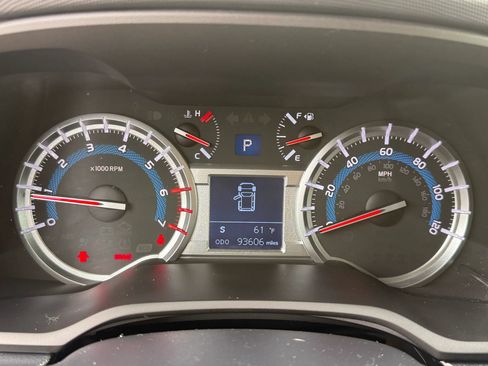 Used 2016 Toyota 4Runner Limited AWD/4WD image 14