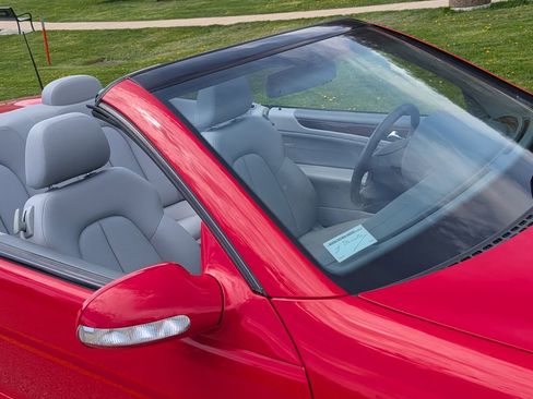 Used 2002 Mercedes-Benz CLK 320 Cabriolet image 29