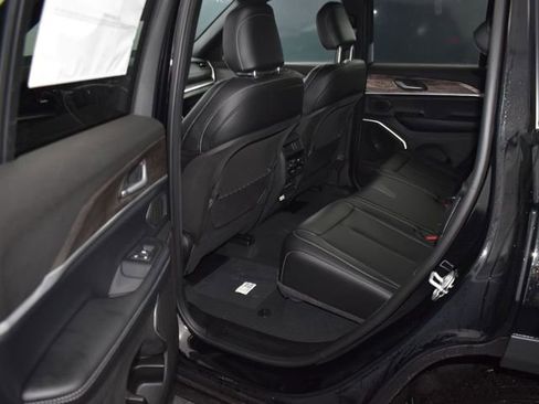 New 2026 Jeep Grand Cherokee Limited AWD/4WD image 31