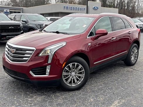 Used 2017 Cadillac XT5 Luxury w/ Driver Awareness Package image 2