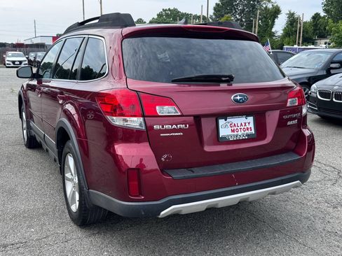 Used 2013 Subaru Outback 2.5i Limited AWD/4WD image 6