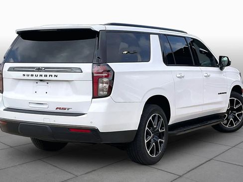 Used 2022 Chevrolet Suburban RST w/ Luxury Package image 14