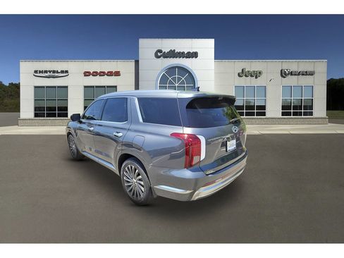 Used 2025 Hyundai Palisade Calligraphy FWD image 5