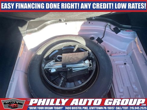 Used 2013 Mercedes-Benz C 250 Sedan image 22