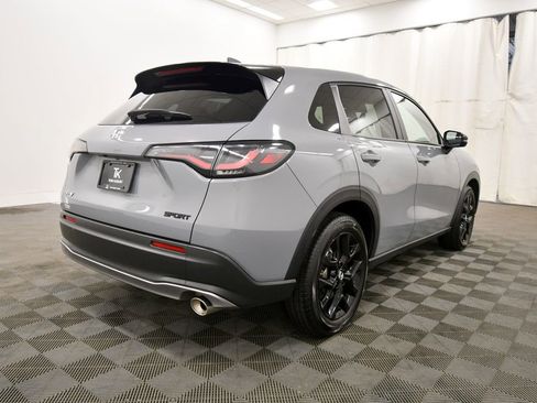Certified 2025 Honda HR-V Sport image 8