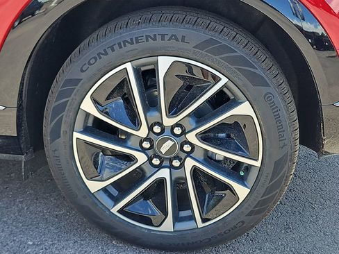 New 2025 Cadillac Optiq Sport 1 image 8