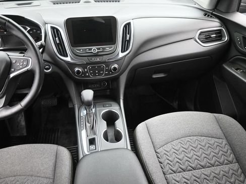Used 2024 Chevrolet Equinox LT AWD/4WD image 15
