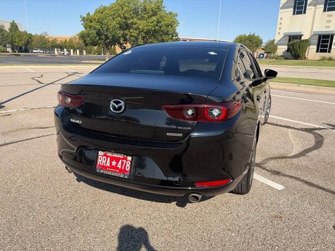 Used 2022 MAZDA MAZDA3 s FWD image 7