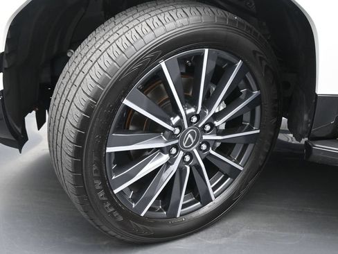 Used 2024 Lexus GX 550 w/ Accessory Package (2T) AWD/4WD image 24