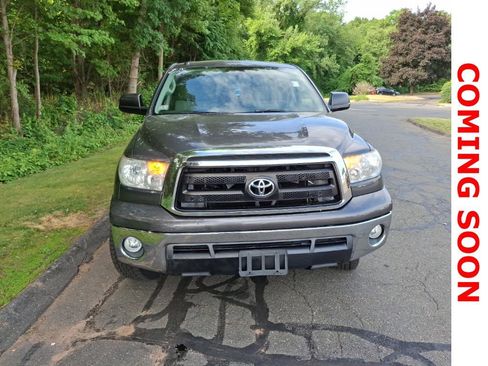 Used 2012 Toyota Tundra 4x4 Double Cab w/ Tow Pkg image 3