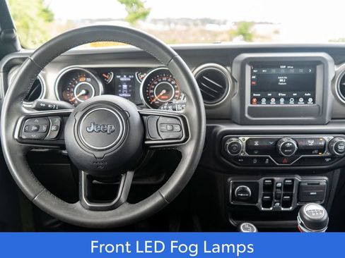 Used 2023 Jeep Wrangler Willys image 15