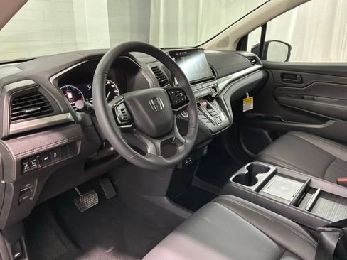 Certified 2026 Honda Odyssey EX-L image 19